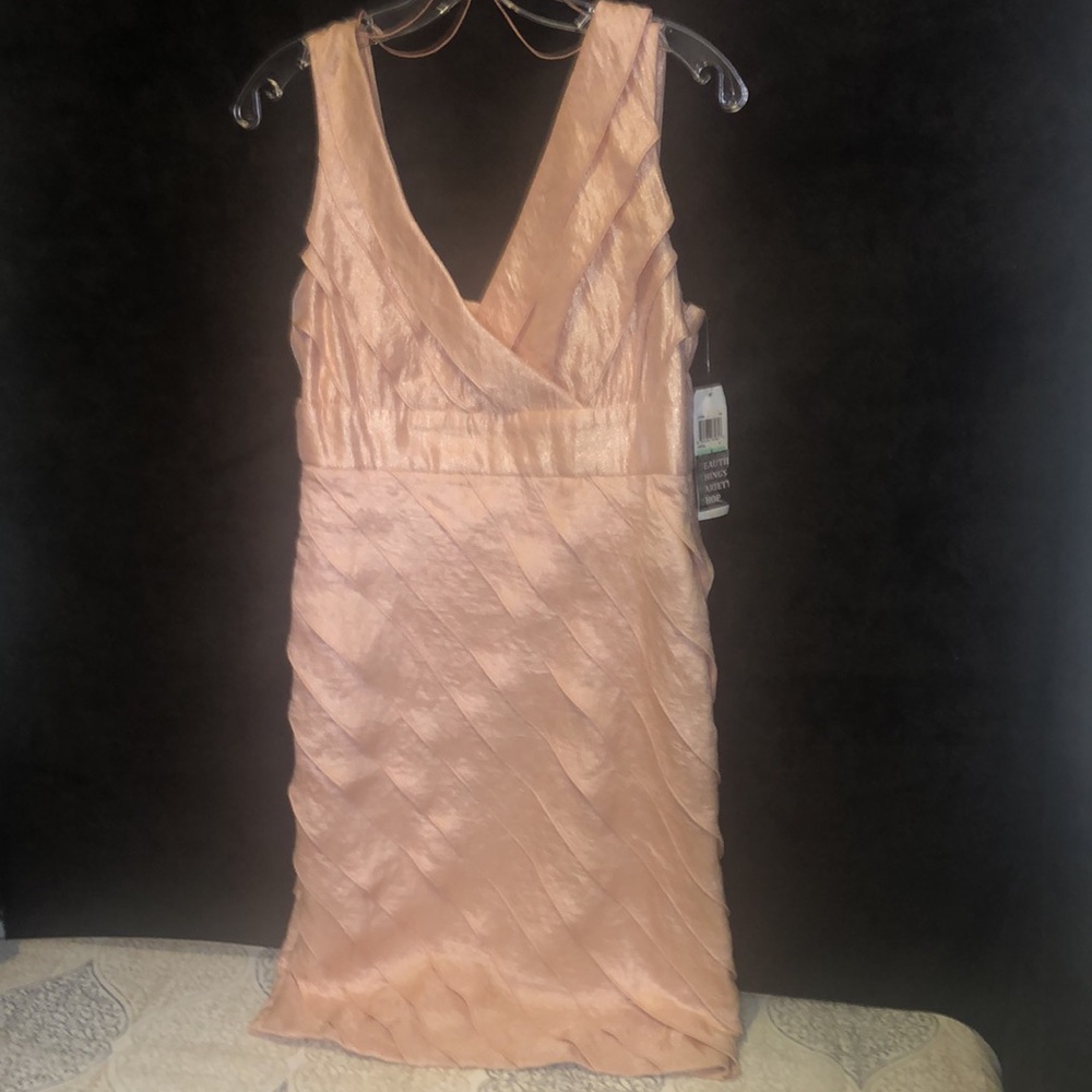 Shiny & Shimmy Peach Multilayer Cocktail or Wedding Dress (NWOT)